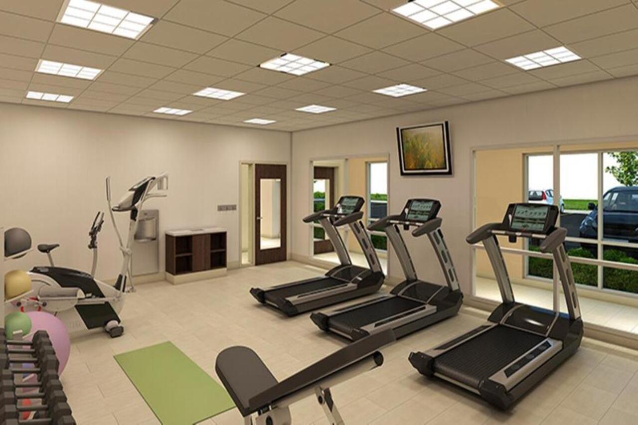 Holiday Inn Express & Suites - Milwaukee West Allis By Ihg Dış mekan fotoğraf